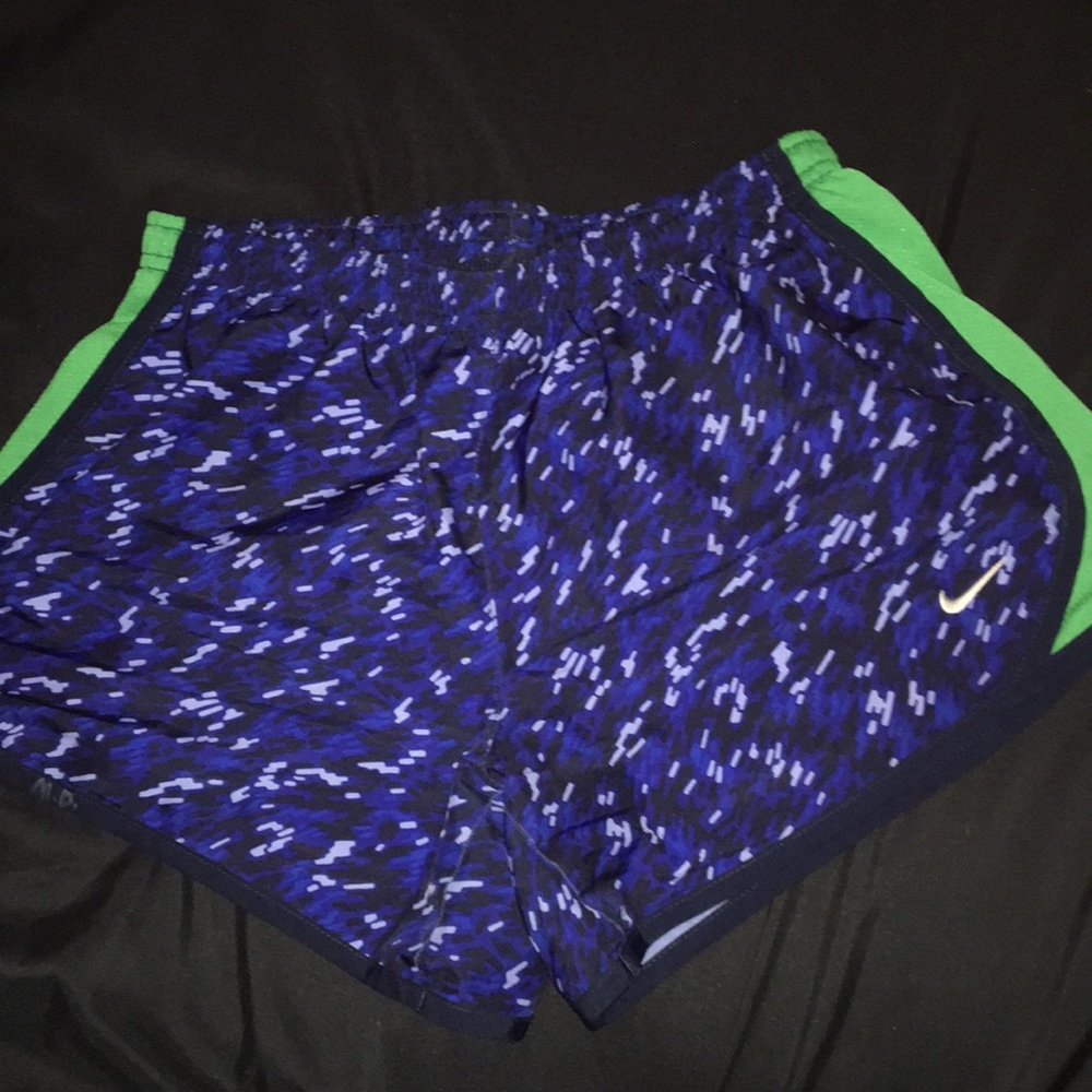 SUPER CHEAP NIKE SHORTS!